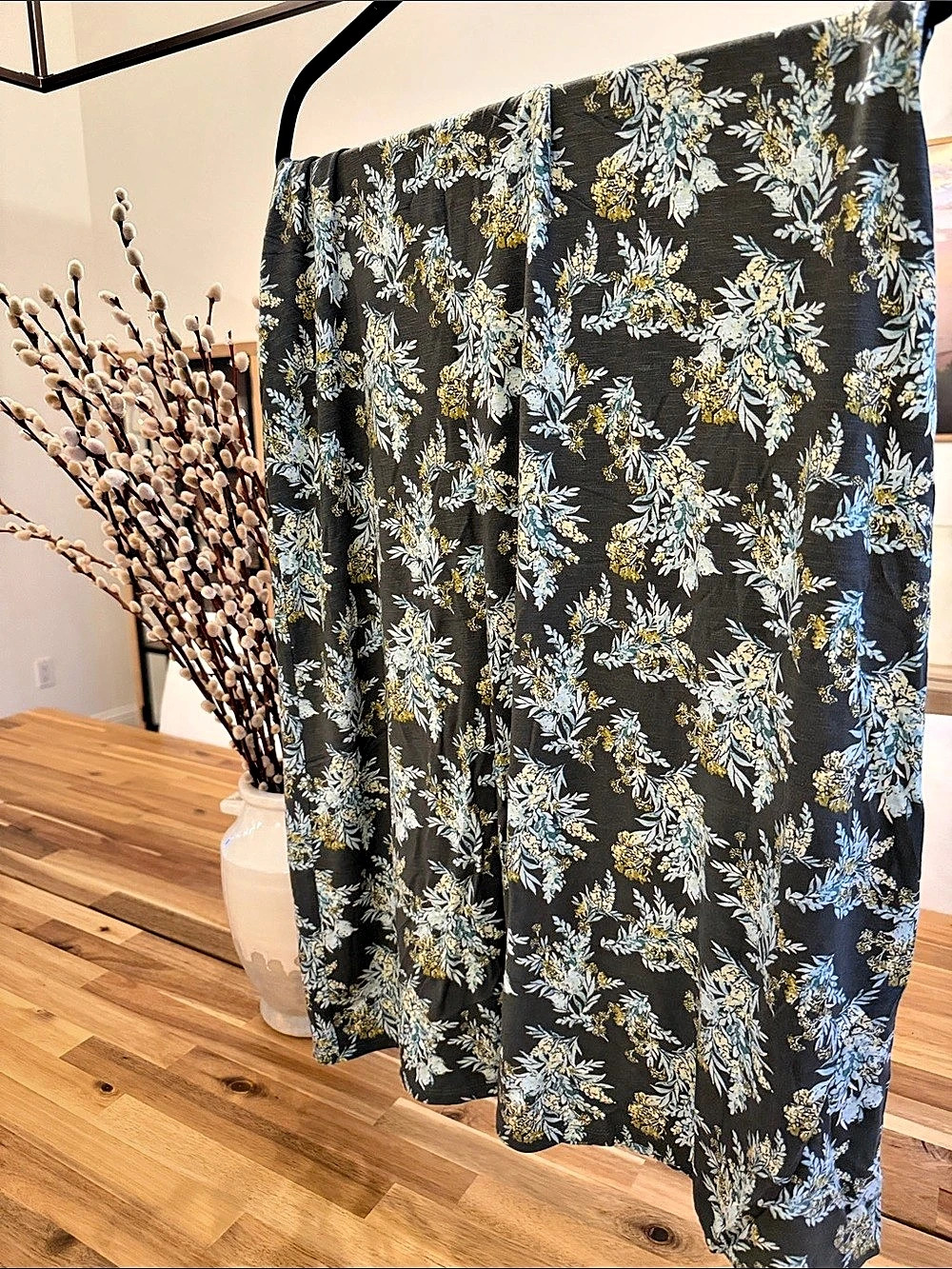 J. Jill Floral Midi Skirt in Gray & Blue Size Medium